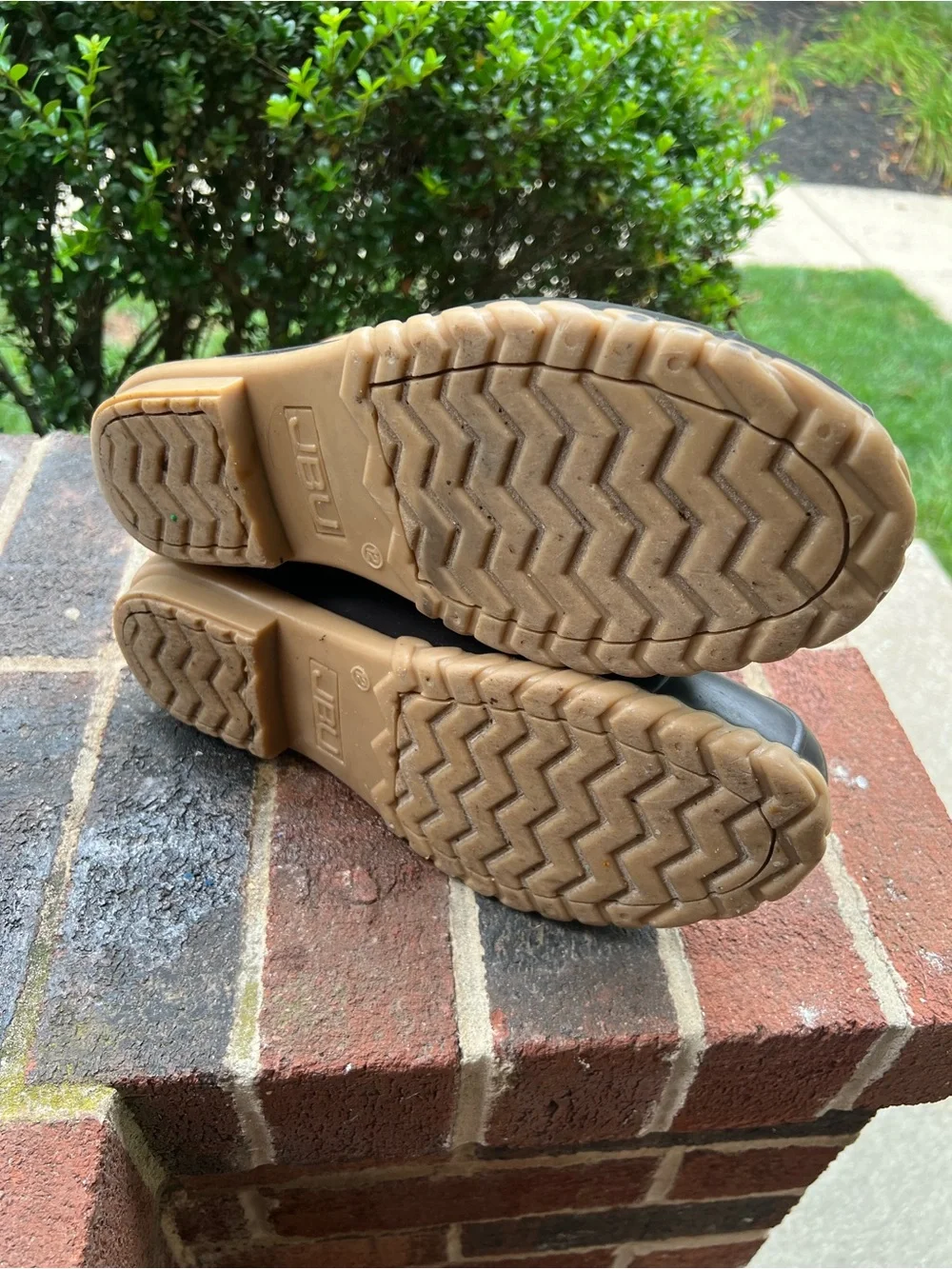 JBU Men’s Tan and Brown Waterproof Duck Boots